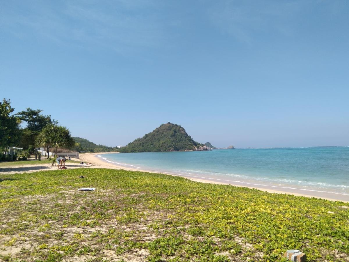 Nadil Homestay Kuta  ภายนอก รูปภาพ