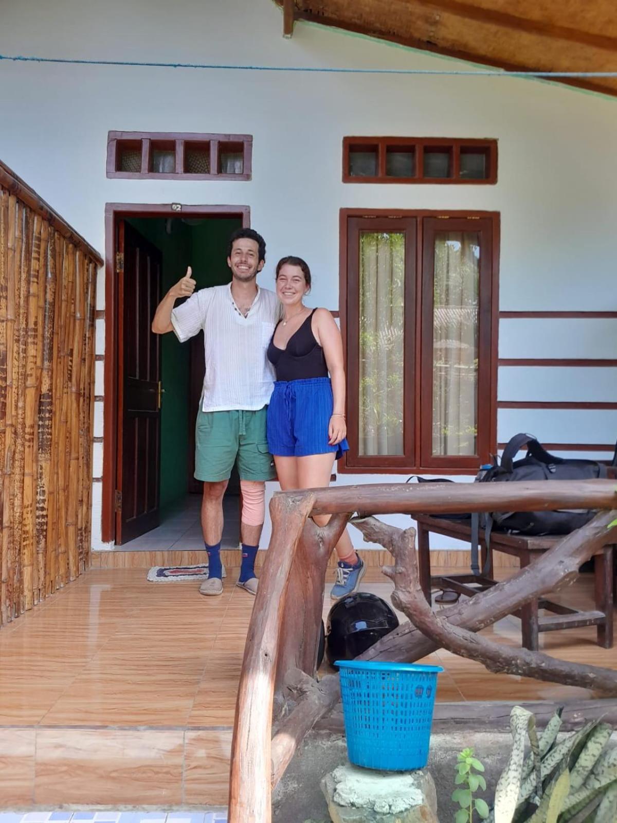 Nadil Homestay Kuta  ภายนอก รูปภาพ