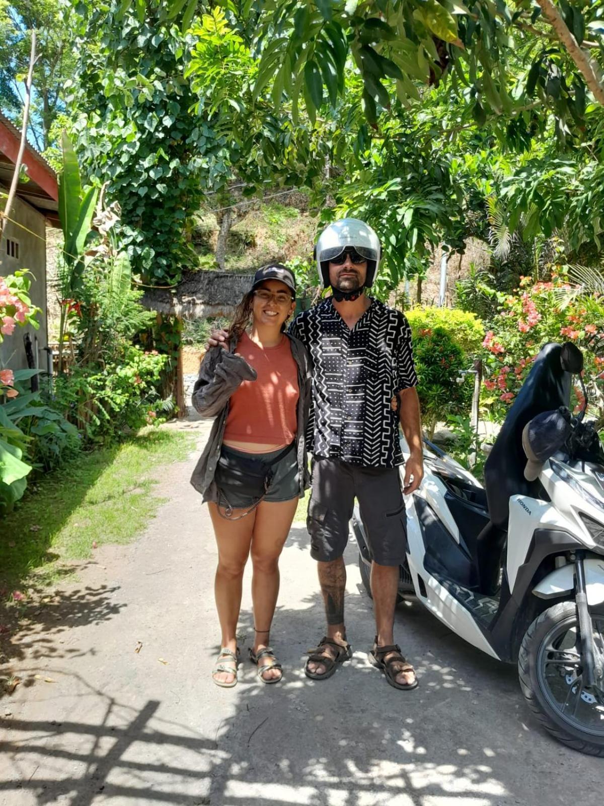 Nadil Homestay Kuta  ภายนอก รูปภาพ