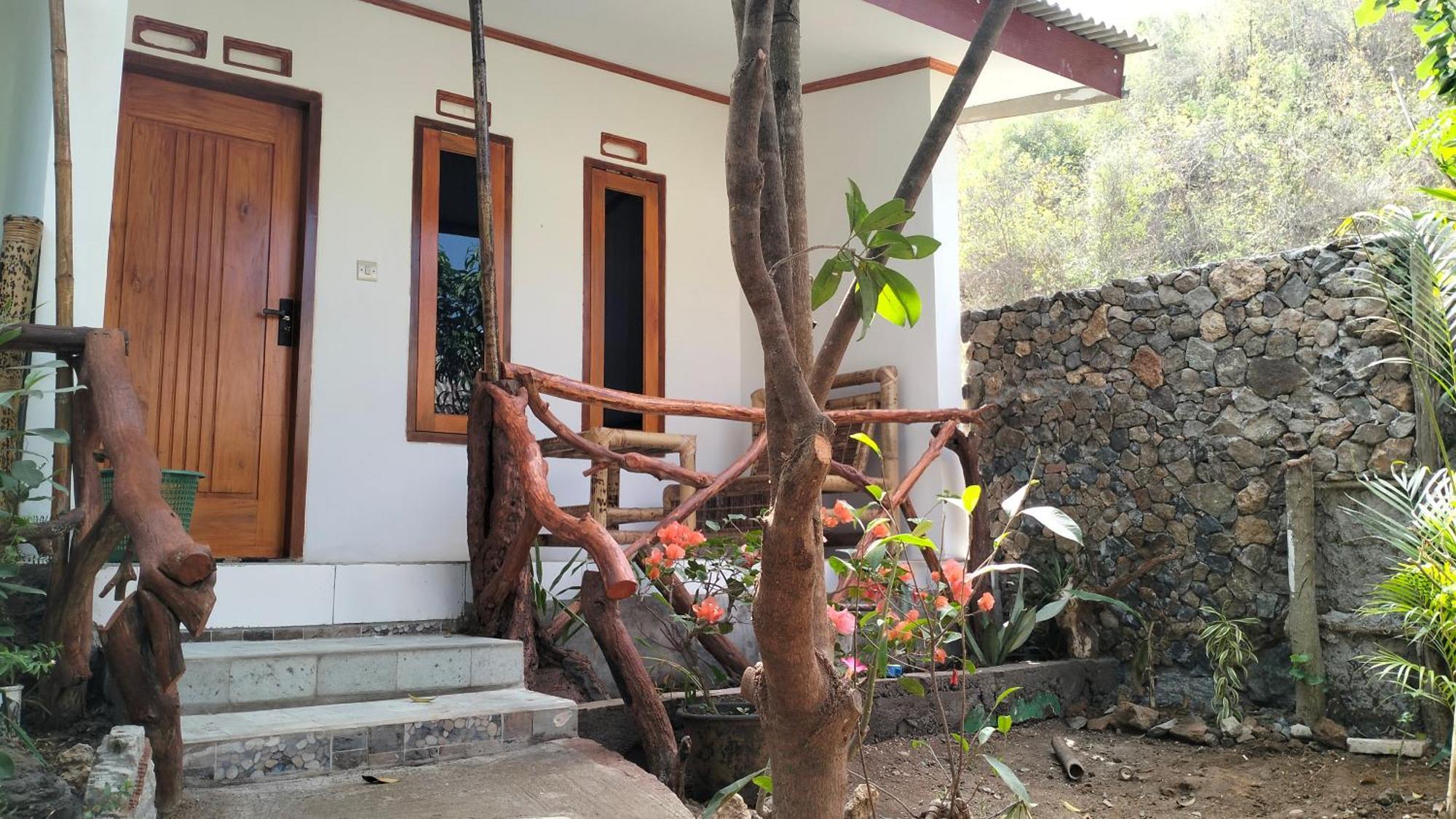 Nadil Homestay Kuta  ภายนอก รูปภาพ