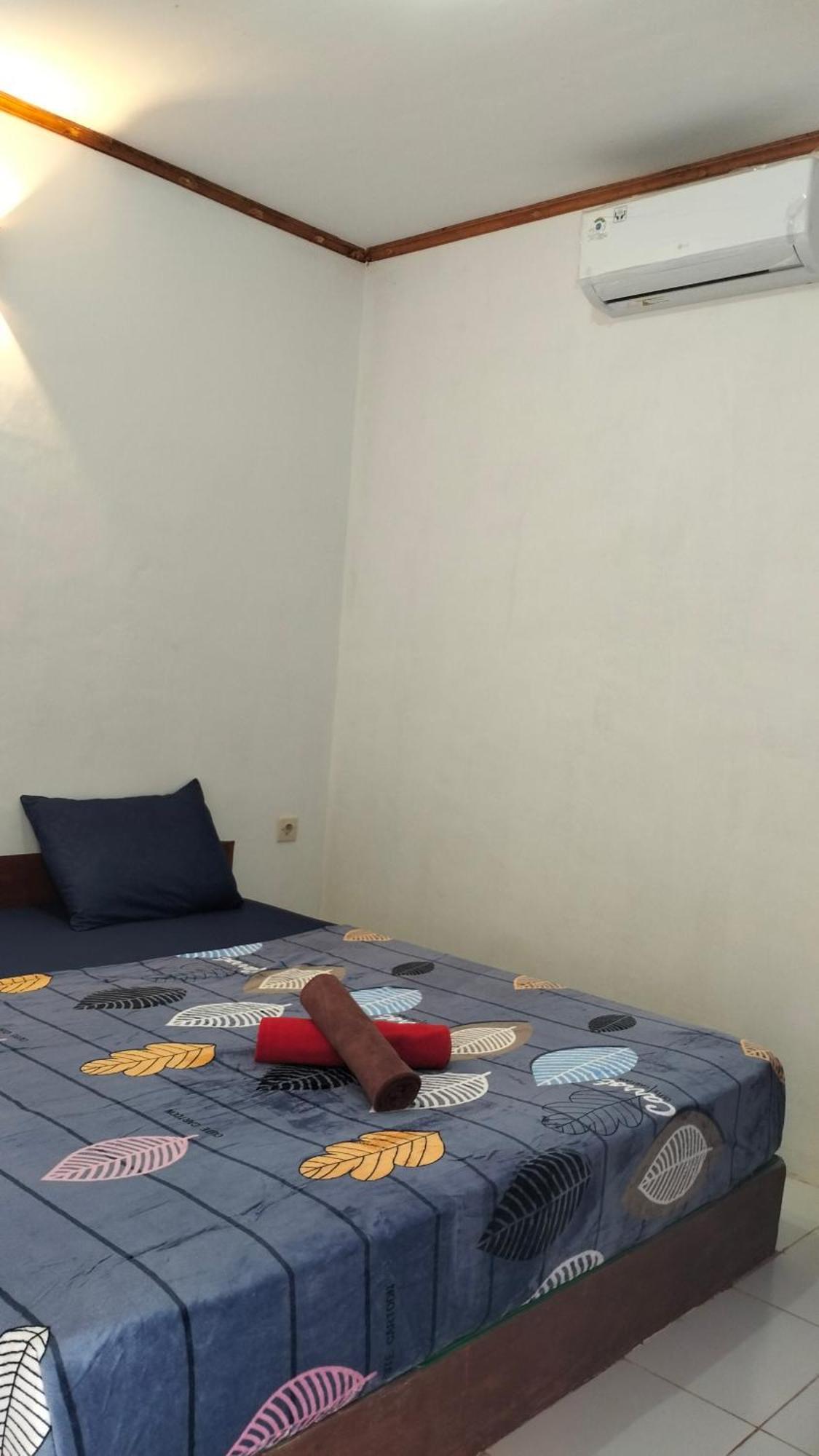 Nadil Homestay Kuta  ภายนอก รูปภาพ